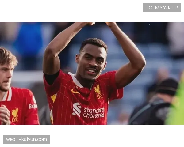 利物浦赫拉芬贝赫发挥受限 对手找到方法限制其推进 利物浦赫拉芬贝赫发挥受限 对手找到方法限制其推进